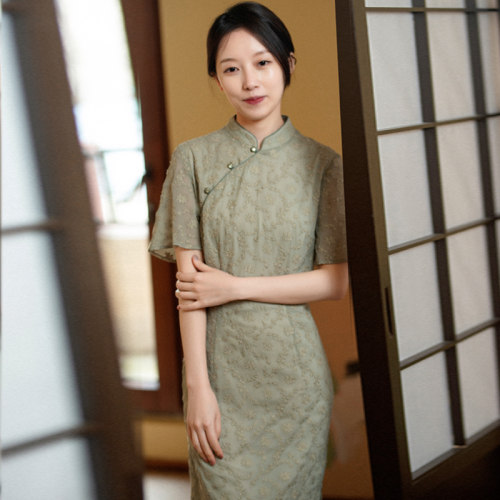 丝丝藤蔓前世今生复古风温婉旗袍