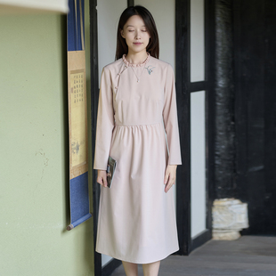 前世今生温婉文艺木耳边领口刺绣修身 风露香 连衣裙 128 25QDC