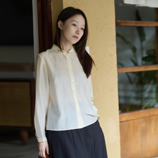 前世今生复古温婉小翻领绣花衬衫 3.20特卖 桂影清辉 055 25QDA