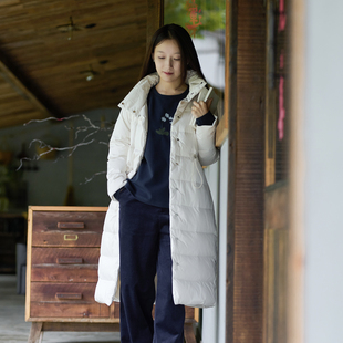 前世今生复古通勤文艺大立领中长羽绒服 云飘 25QDA 343