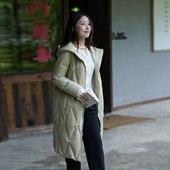 25QDA 羽绒服 前世今生复古通勤文艺菱形格连帽长款 336 青露