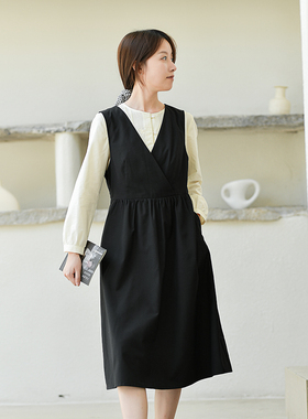 不.退换5-24QDC-060【湖光秋月】前世今生通勤文艺交叠V领背心裙