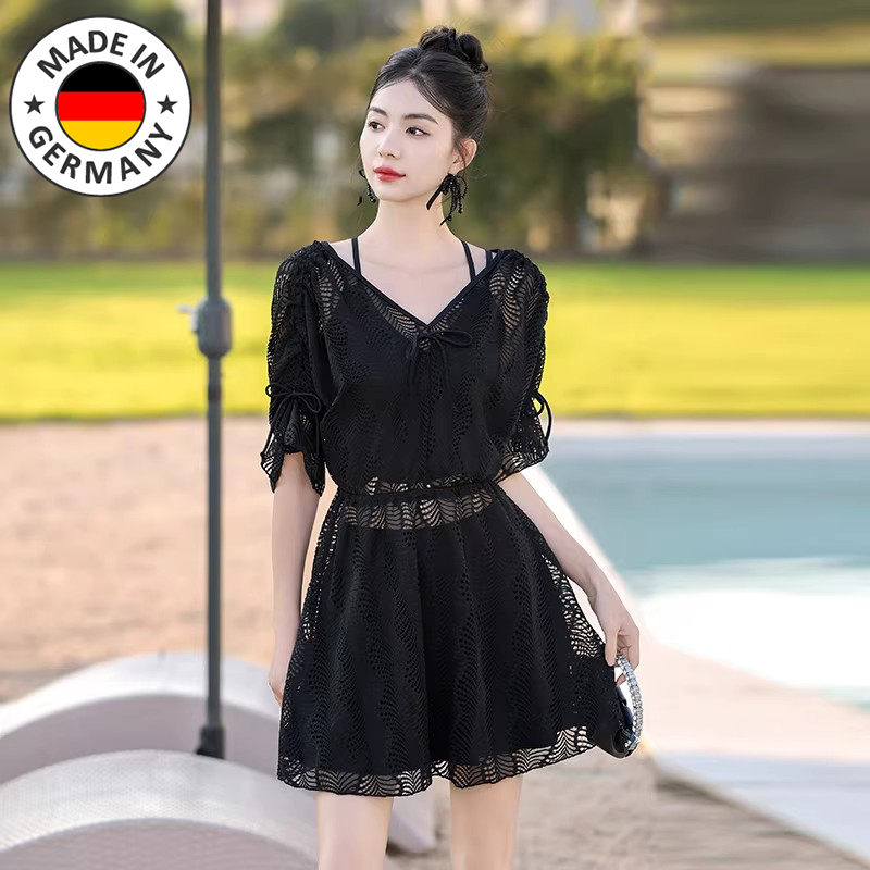 德国游泳衣女新款高级感分体三件套微胖女孩遮肚大码保守温泉泳装