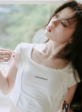 Converse匡威夏女单依纯运动休闲弹力鱼骨衣短袖T恤 10026506-A02