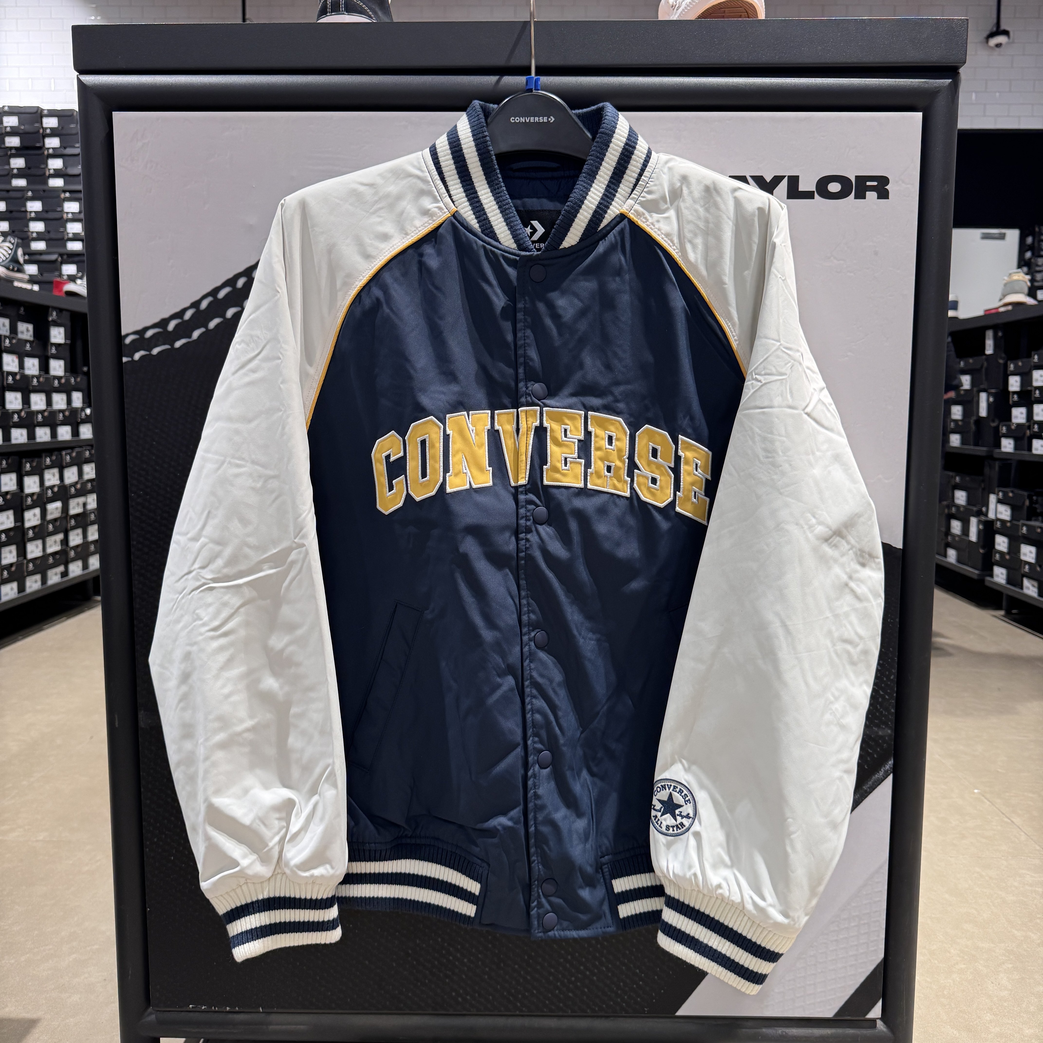 正品CONVERSE匡威 学院风撞色男女棒球服夹克棉服外套UCJ089-BFK