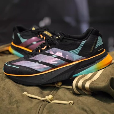 阿迪达斯26年马年新年款男子波士顿13运动竞训玻纤柱跑鞋KI1516