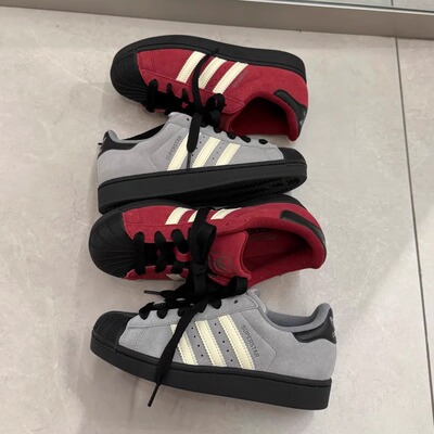 Adidas三叶草低帮翻毛皮板鞋