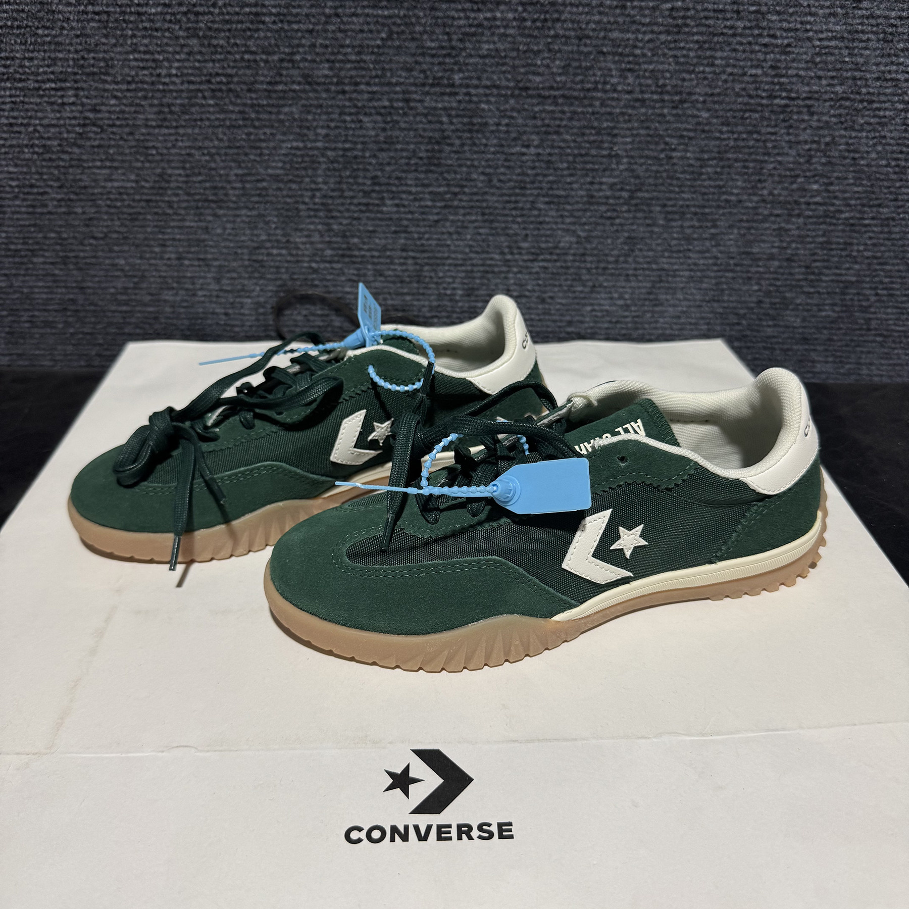 正品Converse匡威 无鞋盒特价 森林绿低帮反绒皮德训鞋 A13359C