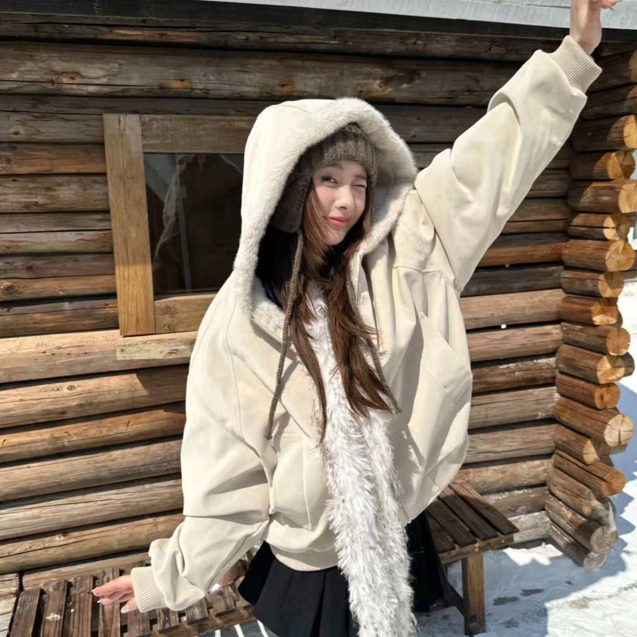 UEVRGM冬季新款大理石座山雕连帽绒毛刺绣外套开衫上衣棉服夹克