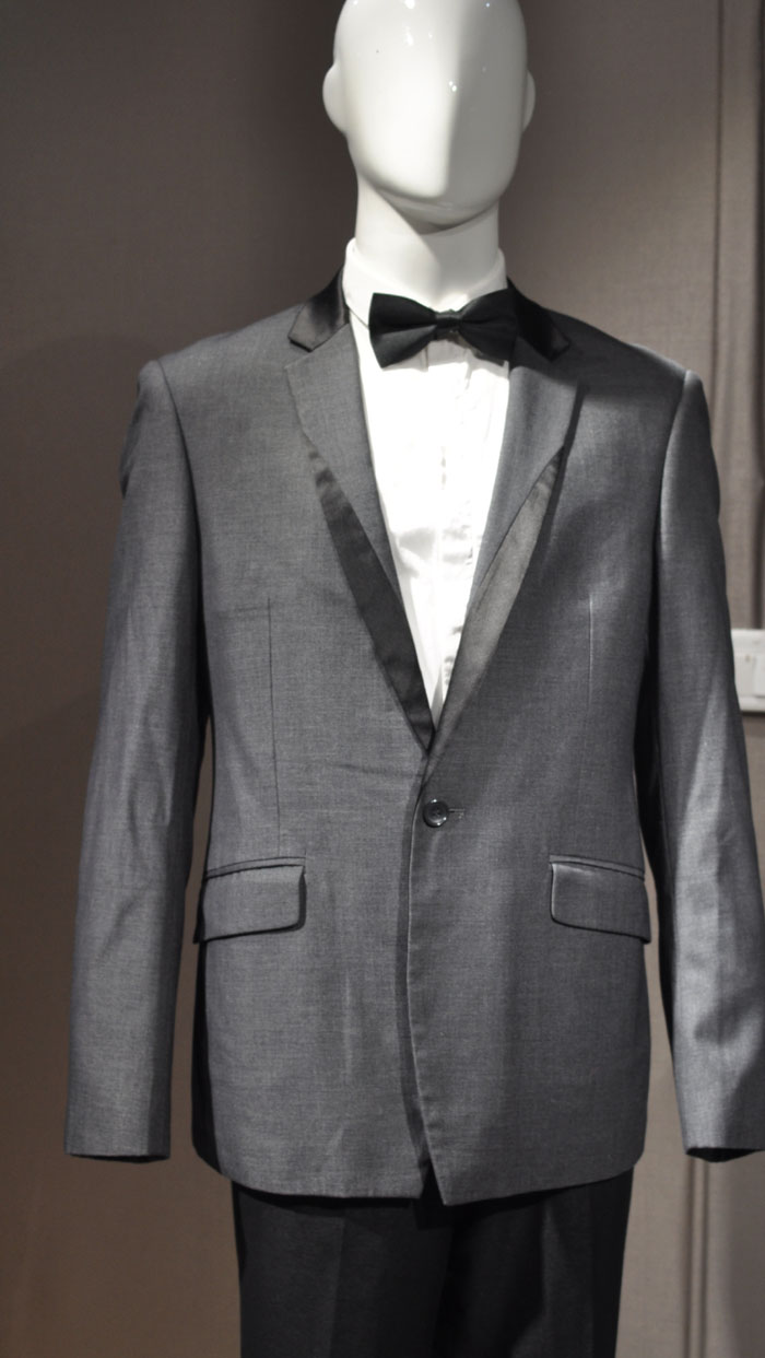 SECOND-HAND MENS DRESS SLIM KOREAN VERSION MENS THREE-PIECE SUIT ATMOSPHERIC STAGE SINGER DRESS STUDENT MENS WEAR