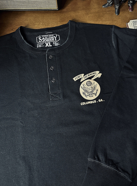 SAILOR JOHNNY美式复古黑色军事印花三本针亨利领咔叽长袖T恤男女