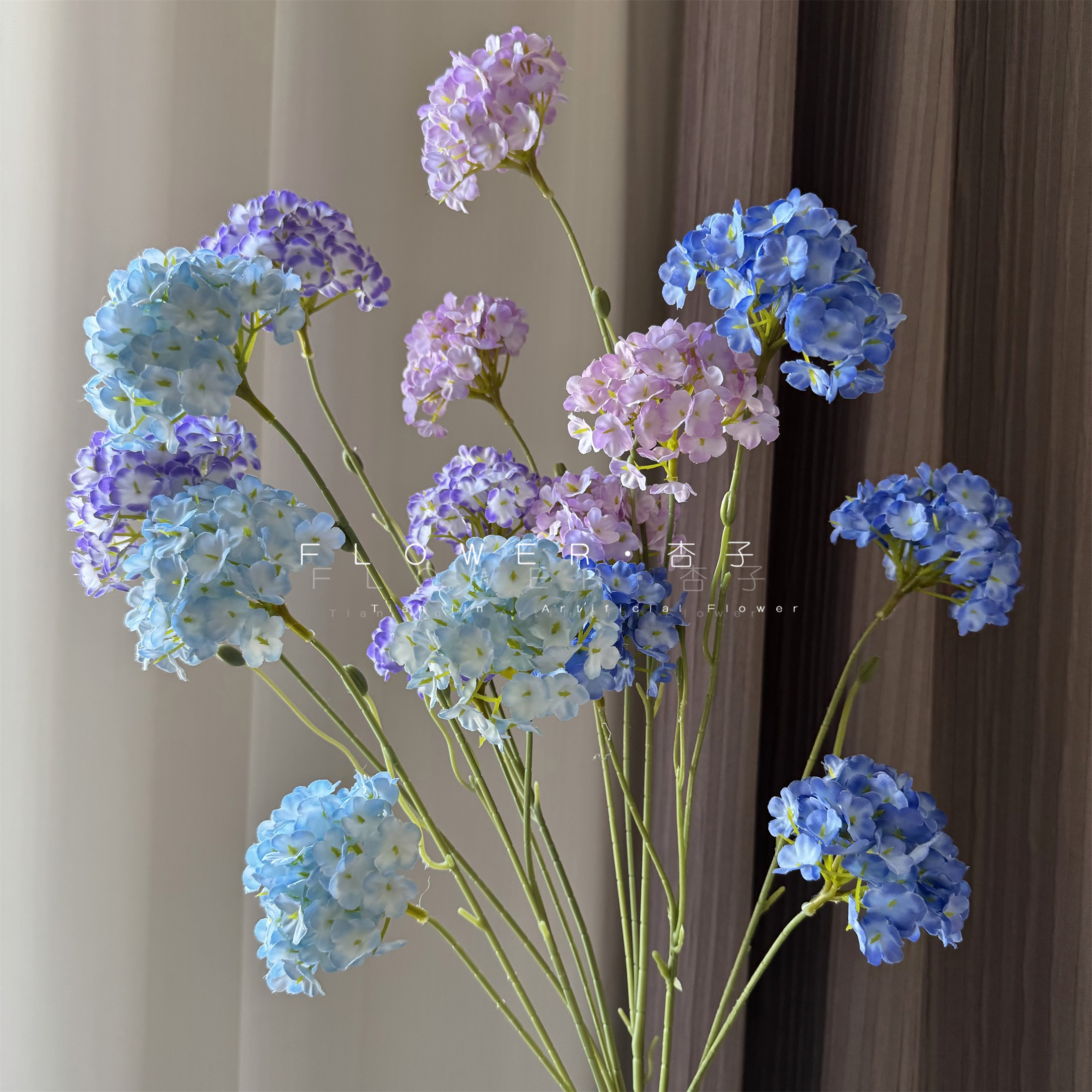 北欧风4头小雪球仿真花软装家居装饰美陈空间布置小绣球小清新风