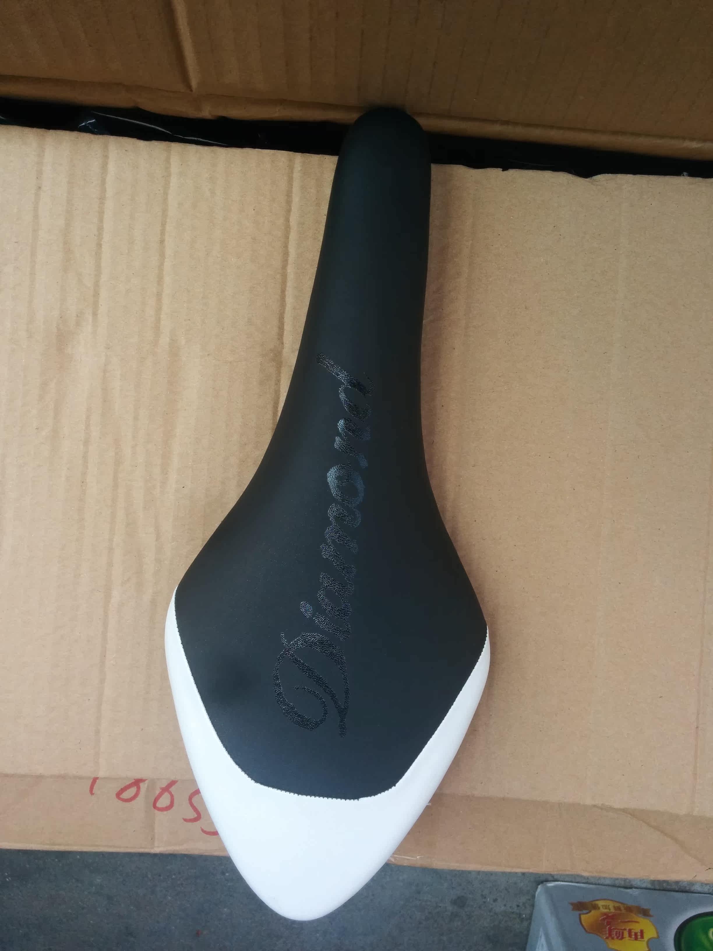 Selle de vélo cyclisme sur route - Ref 2349208 Image 5