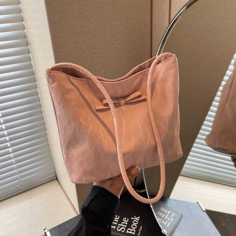 麦瑞雅小众韩系腋下手提水桶包