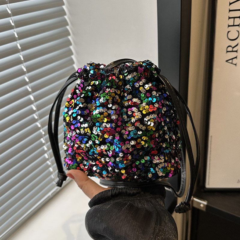 韩时尚高级质感闪闪亮片blingbling抽绳束口福袋包单肩斜挎水桶包,箱包皮具/热销女包/男包,水桶包,淘宝优惠券,粉丝福利购,淘宝优惠卷