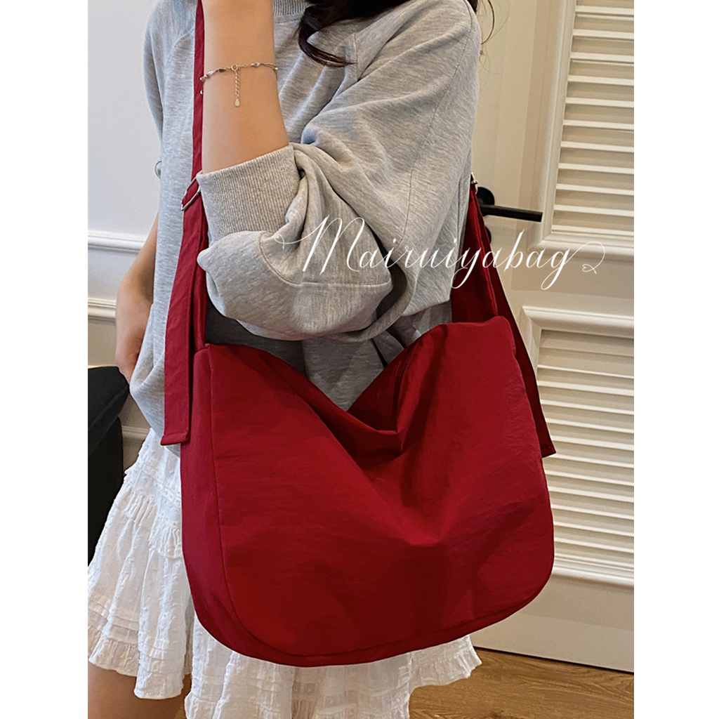 防水尼龙布百搭大容量宽带饺子包