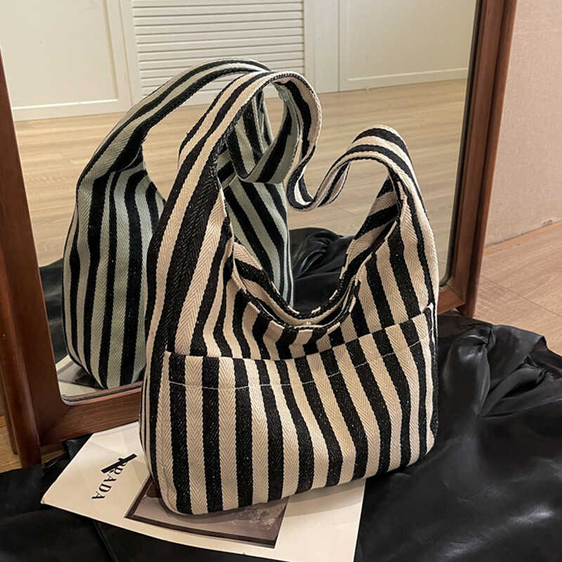 大容量条纹帆布通勤托特包麦瑞雅