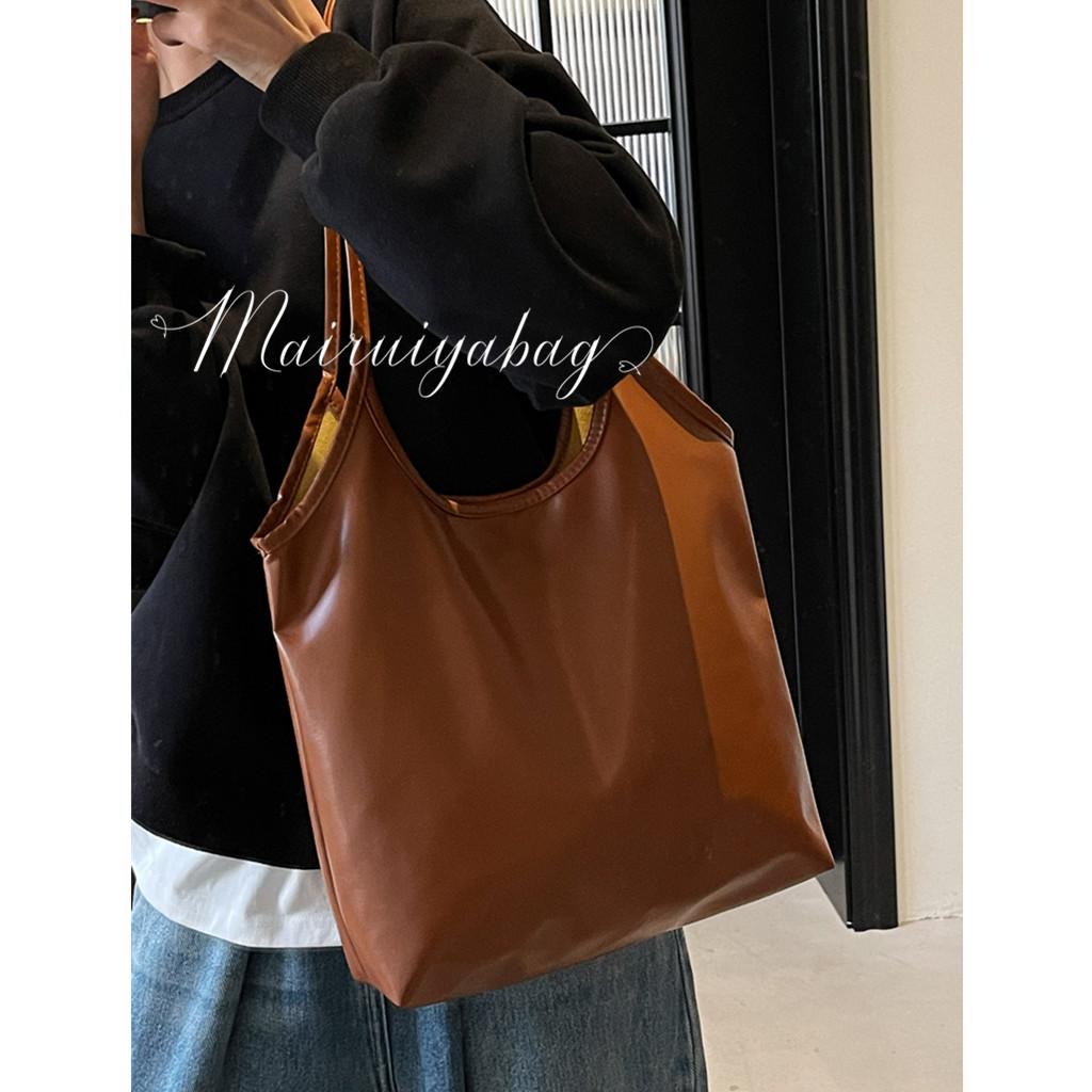 麦瑞雅大容量pu软皮手提水桶包