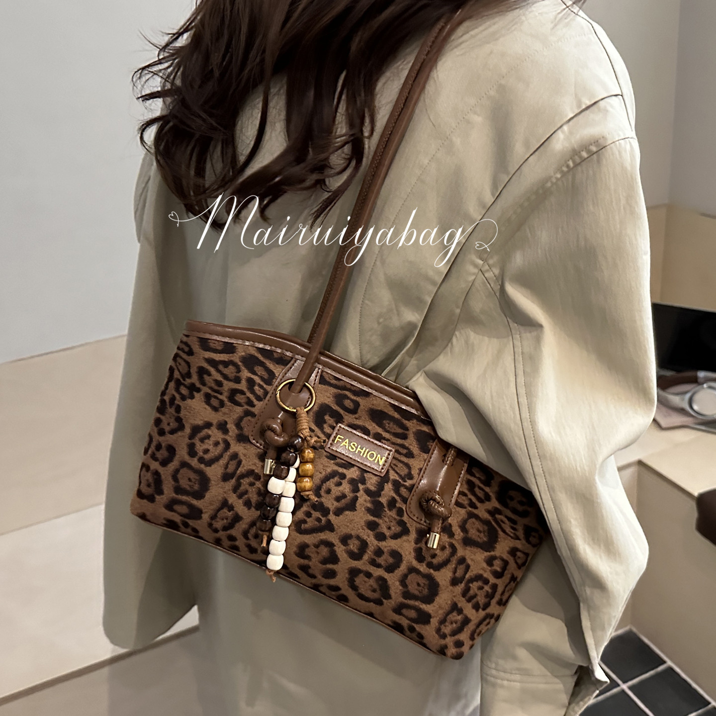 麂皮绒磨砂复古腋下上班通勤包