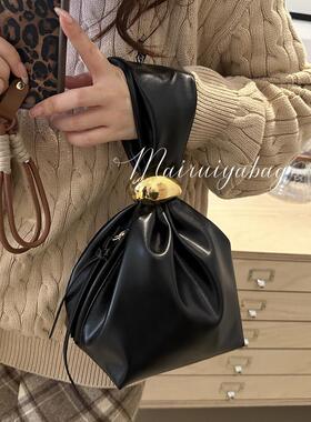 迷你手机包女2024新款褶皱云朵包简约百搭手提晚宴小巧轻便水桶包