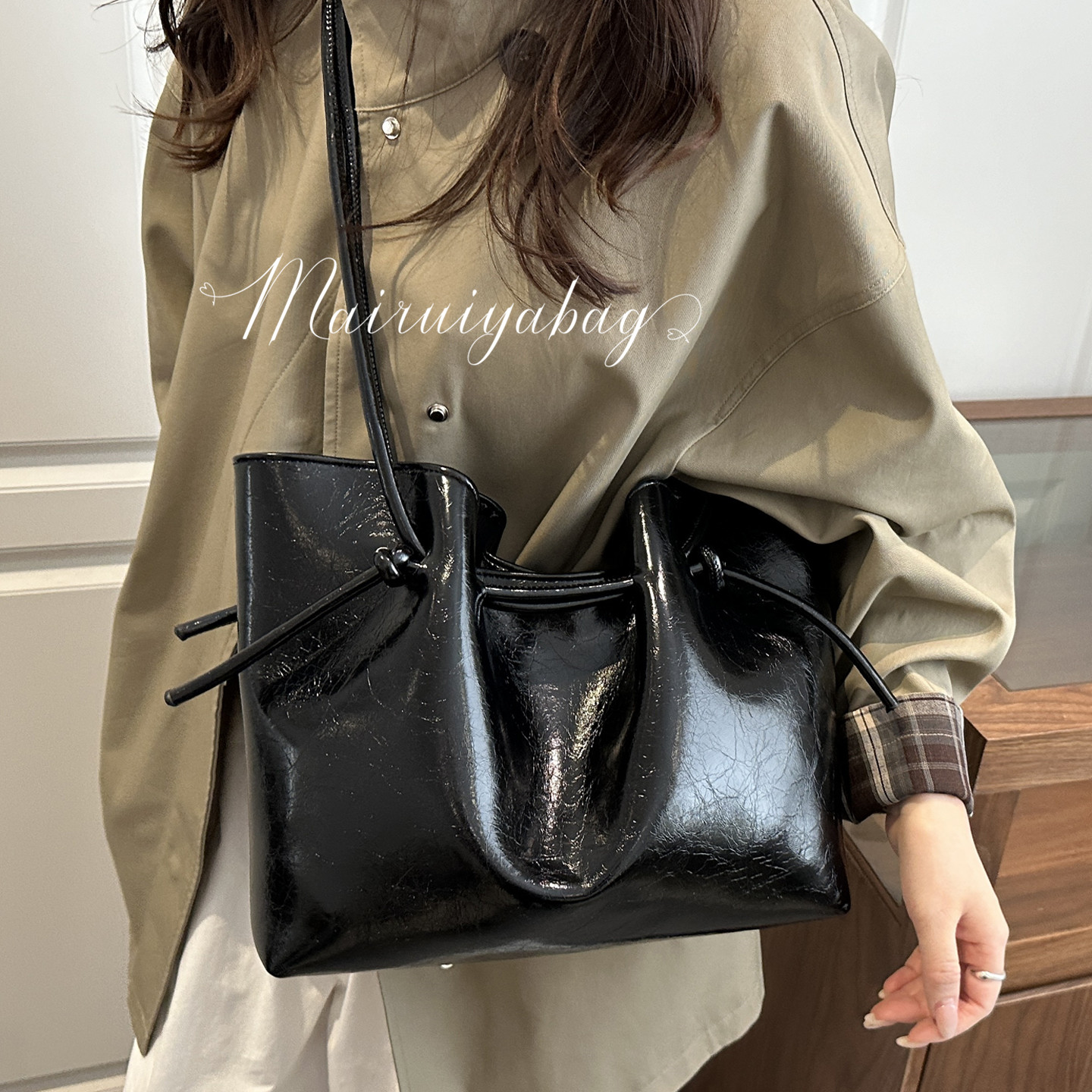 质感韩系大容量复古棕色托特包