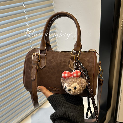 高级感小众手提豹纹复古枕头包