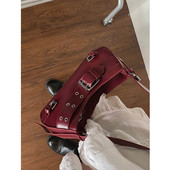 复古包包女2025新款 小众设计斜挎包百搭时尚 高级感单肩机车腋下包