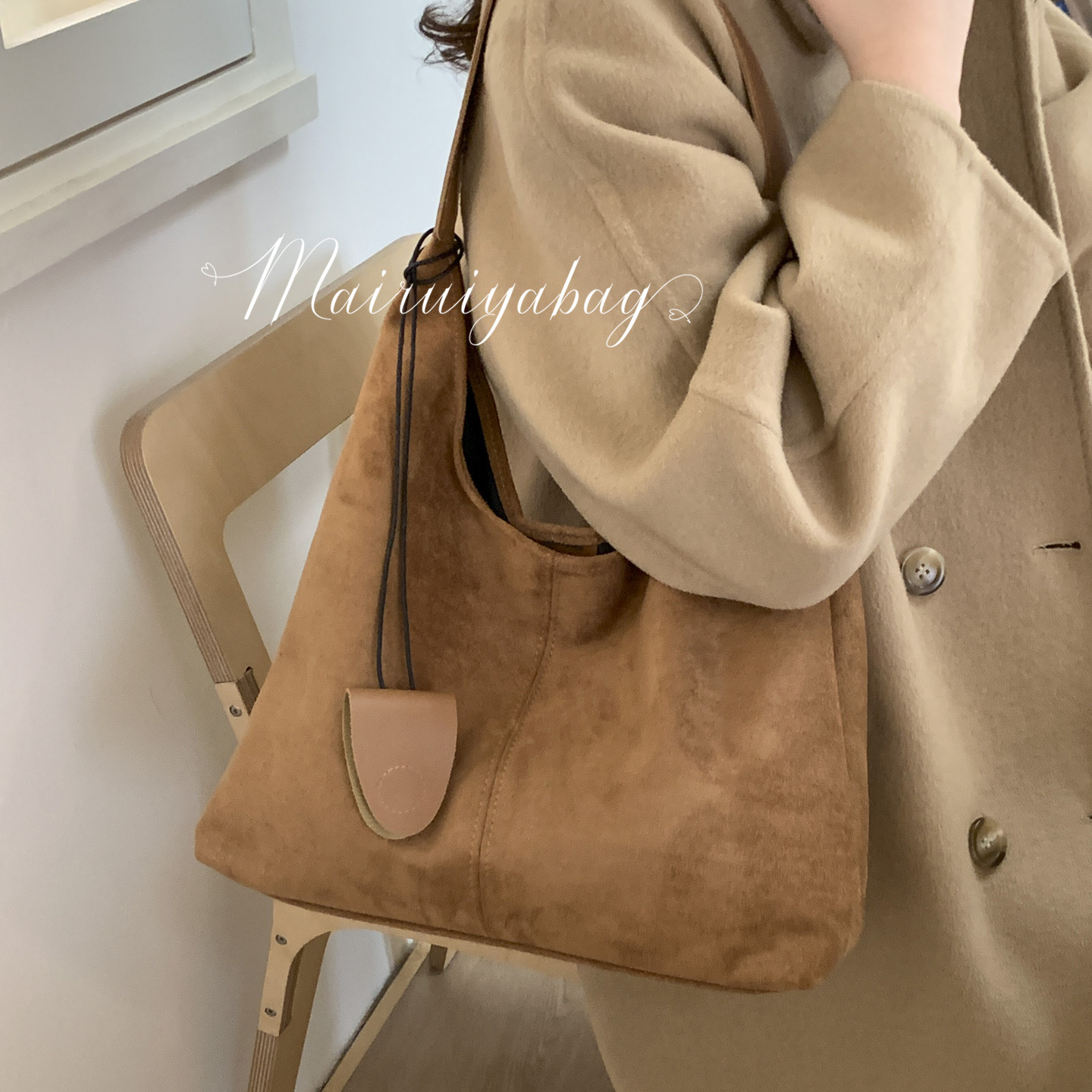 复古时尚通勤大容量腋下托特包