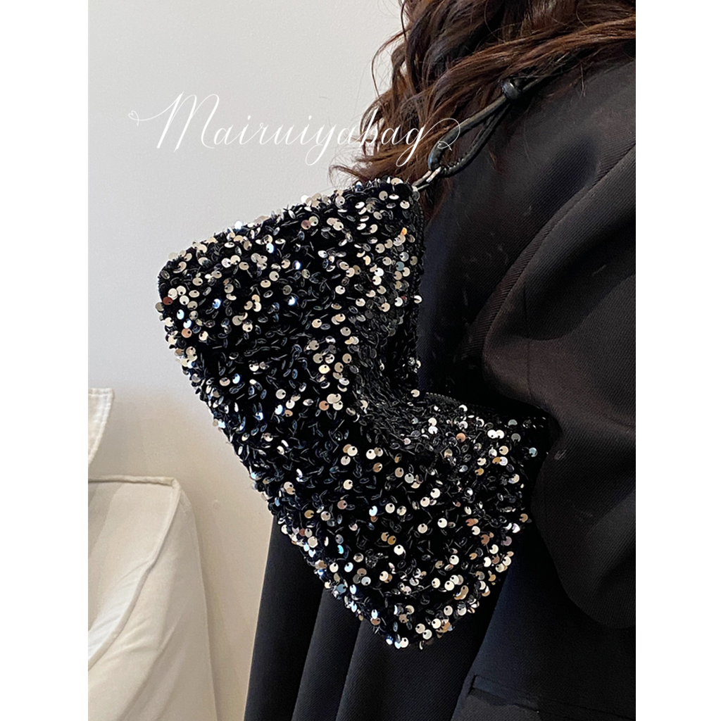 时尚洋气百搭亮片法棍腋下水桶包