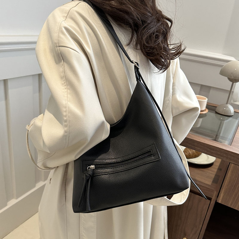 麦瑞雅通勤托特单肩包百搭水桶包