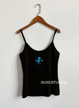 【xiuxiustudio】26新款美式中古骷髅头印花修身短款吊带背心女潮