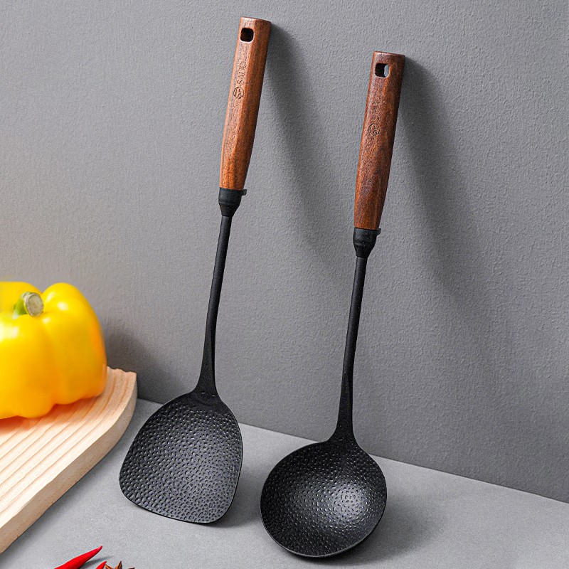 日本高档家用锅铲铸铁汤勺
