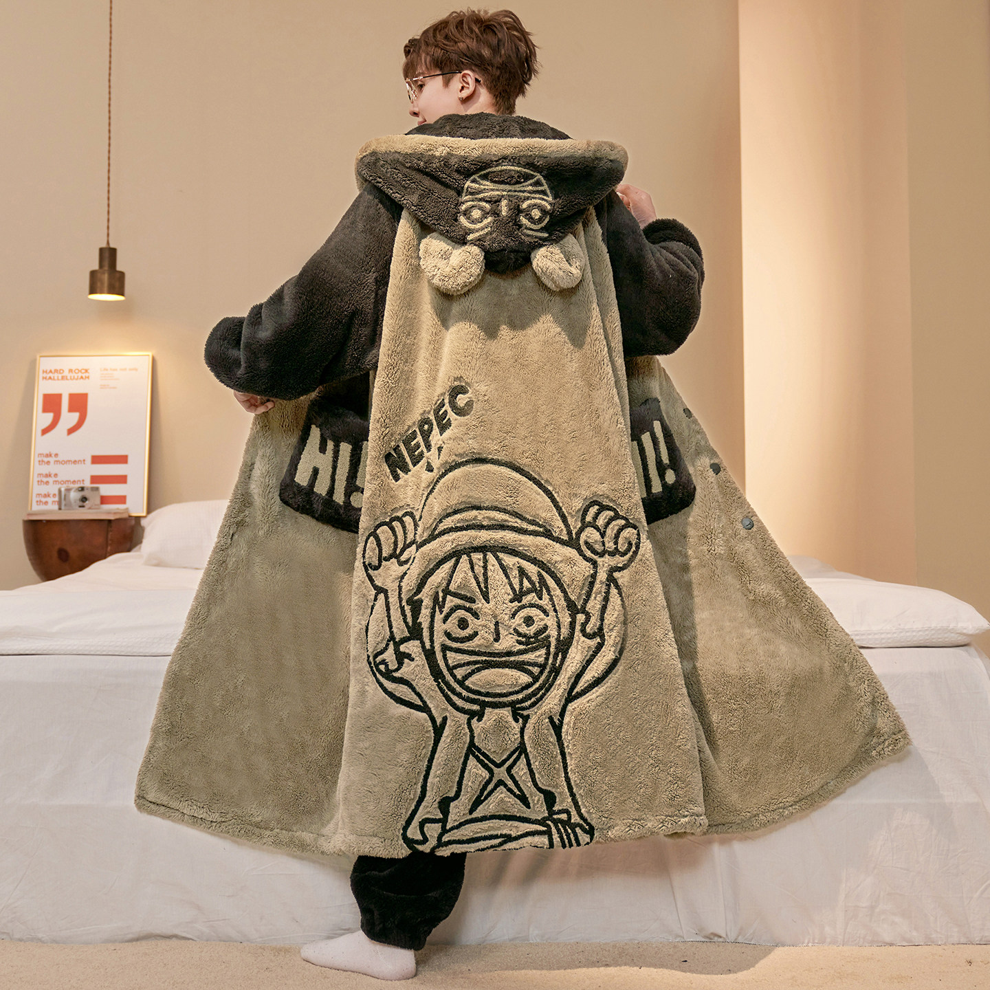 珊瑚绒睡衣男士秋冬季加厚加绒大码300斤青年睡袍男款浴袍家居服