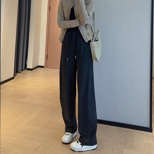 WTHEONE显瘦神裤质感水波纹牦牛绒松紧高腰休闲阔腿弯刀裤女秋新