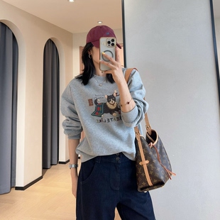 随性慵懒减龄卡通小狗印花宽松落肩袖上衣圆领卫衣女2026秋冬新款