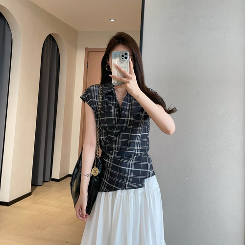 WTHEONE氛围感抗皱透气一片式围裹连身袖收腰显瘦V领格纹衬衫女夏