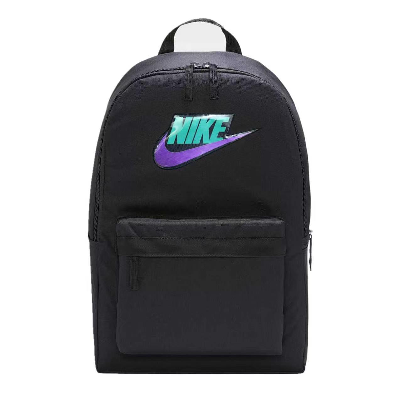 Nike耐克大容量电脑双肩背包