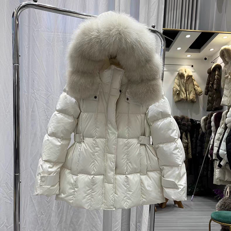 2025冬新款羽绒服女高端狐狸大毛领女长款白鸭绒加厚修身显瘦保暖