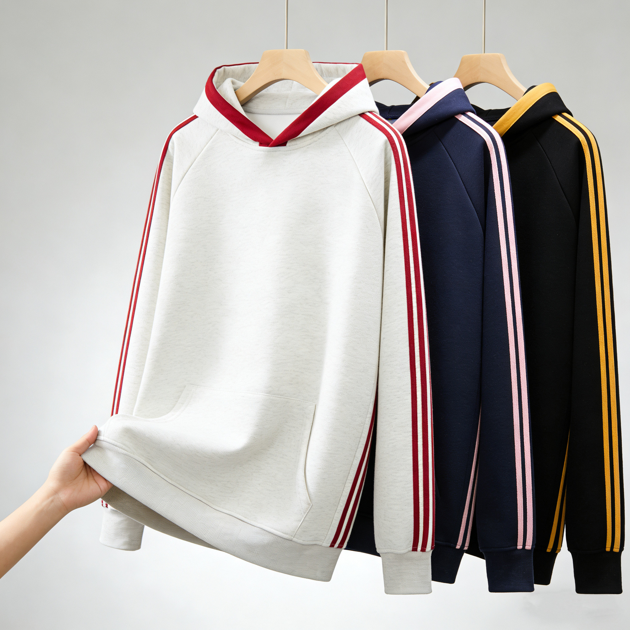 长袖休闲连帽条纹卫衣