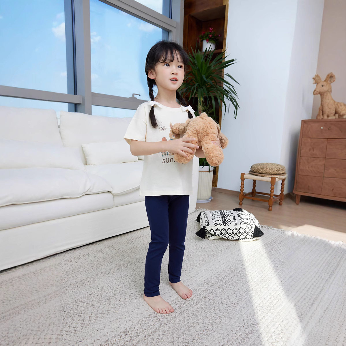 2026新款女童打底裤春秋薄款女孩白色九分棉百搭长裤儿童舞蹈裤子