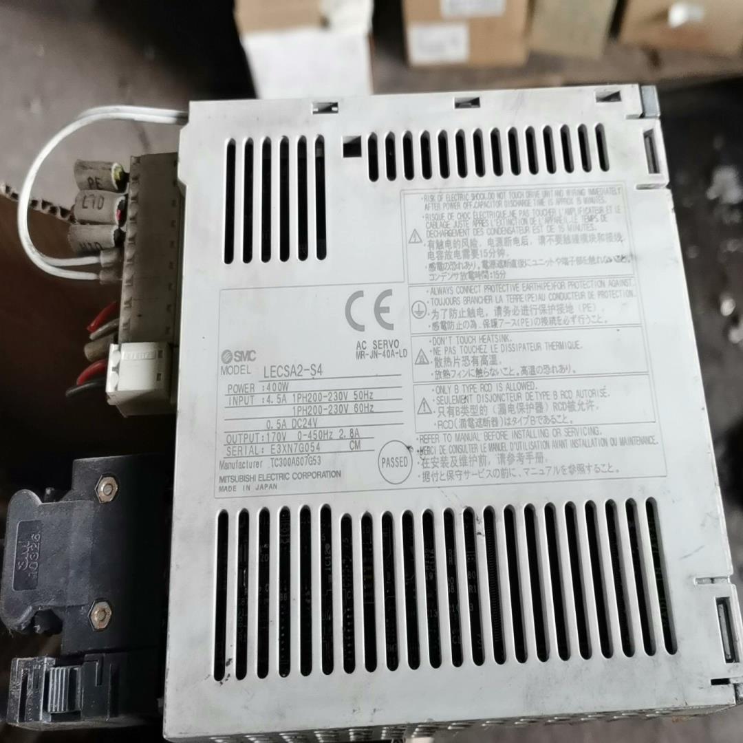日本原装进口SMC伺服驱动器控制器LECSA2-S4 2【议价】