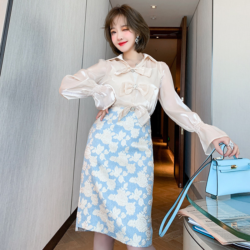 miuco气质翻领重工钉钻甜美蝴蝶结喇叭袖口衬衫女装【现货】