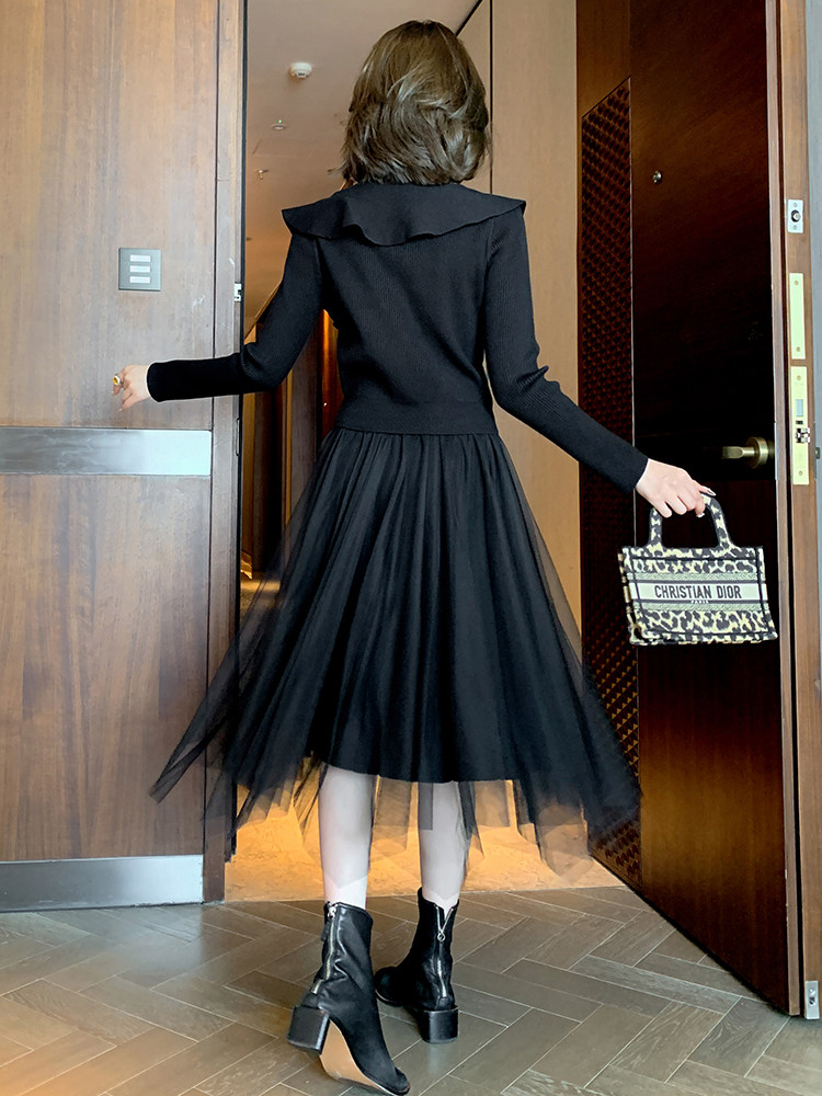 MIUCO 불규칙 러플 레이스 브이넥 싱글 브레스트 니트 가디건 + 메쉬 스커트 슈트