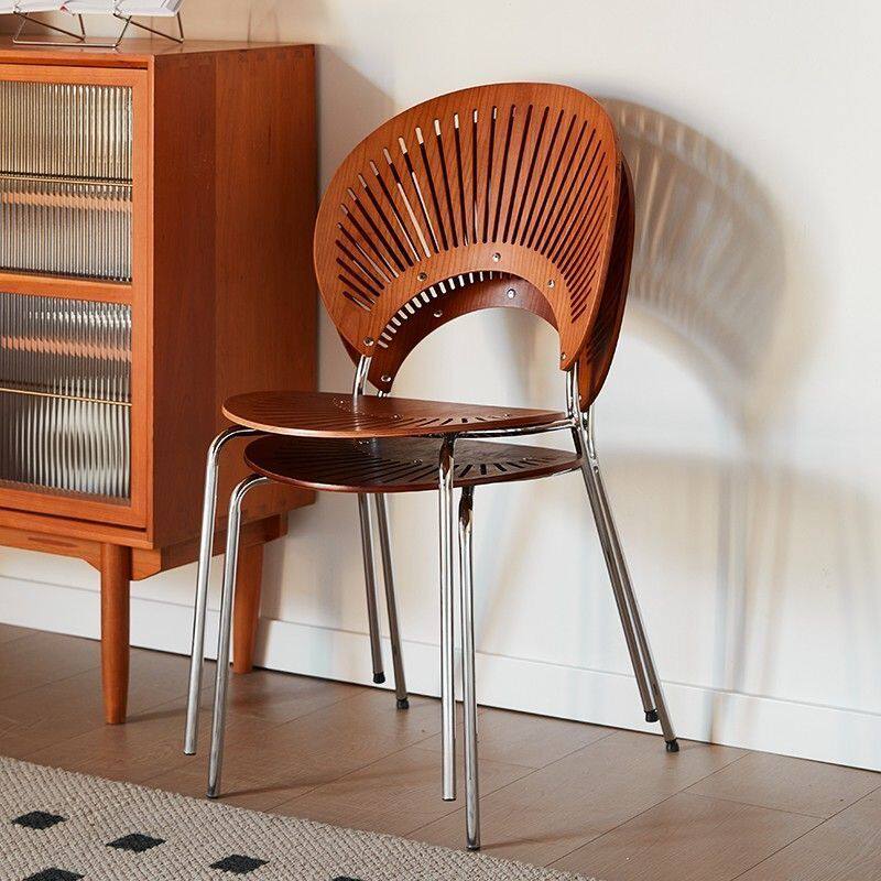 北欧实木餐椅贝壳椅复古凳子家用简约靠背餐桌椅子网红中古茶桌椅