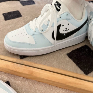 迷途定制球鞋 Nike Court Borough 自嘲小熊 校园  少女低帮板鞋
