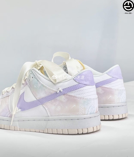 耐克球鞋定制 Nike Dunk Low 夏日芭蕾腰果花清新粉紫色低帮板鞋