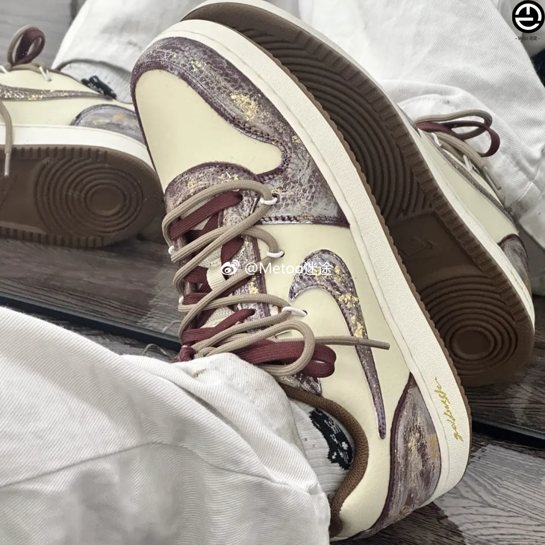 正品定制球鞋 Nike EBERNON 淘金热艺术烫金涂鸦手绘低帮板鞋