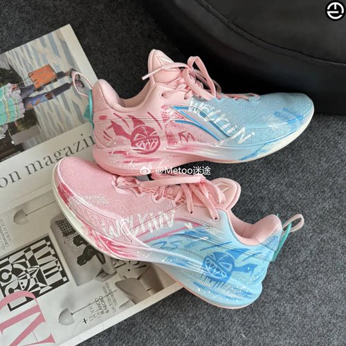 正品定 制球鞋Lining/李宁闪凌2䨻科技渐变涂鸦耐磨回弹篮球鞋