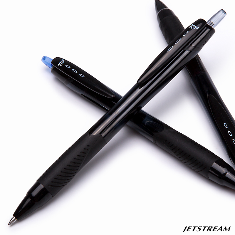 黑色低摩擦三菱油性中油笔圆珠笔