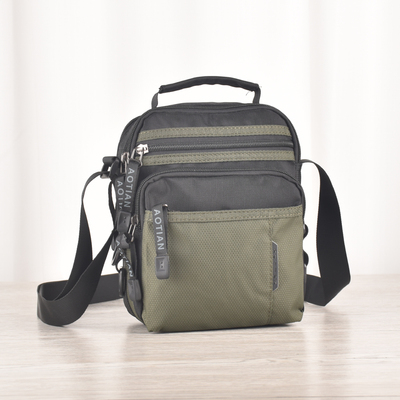 多层新款随身小背包斜挎包